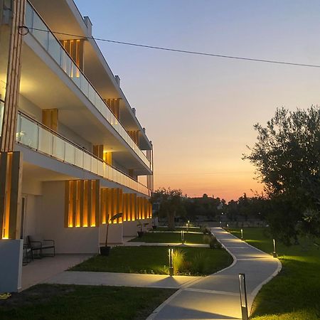 بيفكوهوري Asterias Premium Holiday Apartments المظهر الخارجي الصورة